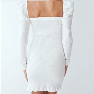 Aritzia (Wilfred) MAELYS dress in Mocha (Size M)